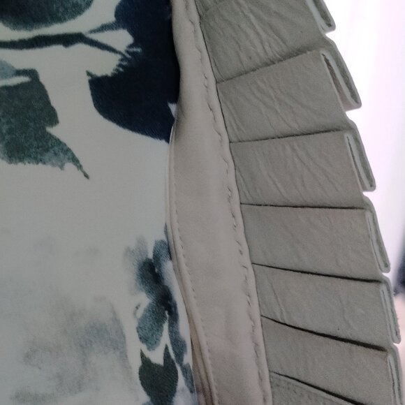 Cream Leather Jacket with Pleated Front Ruffle - Picture 7 of 15